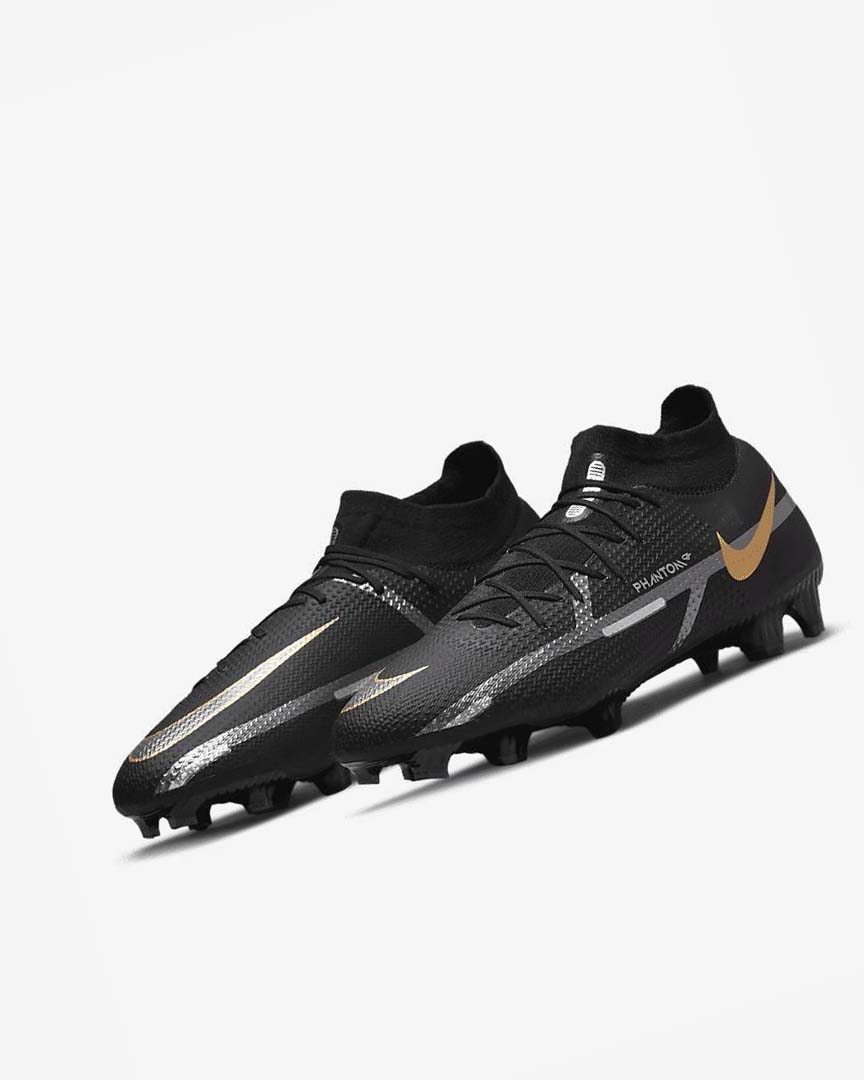 Botas de Futbol Nike Phantom GT2 Pro Dynamic Fit FG Hombre Negras Metal Doradas Metal Plateadas Metal Gris Oscuro | AR4982