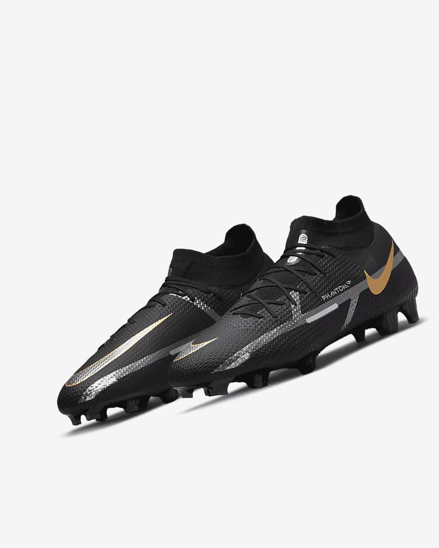 Botas de Futbol Nike Phantom GT2 Pro Dynamic Fit FG Mujer Negras Metal Doradas Metal Plateadas Metal Gris Oscuro | AR5360