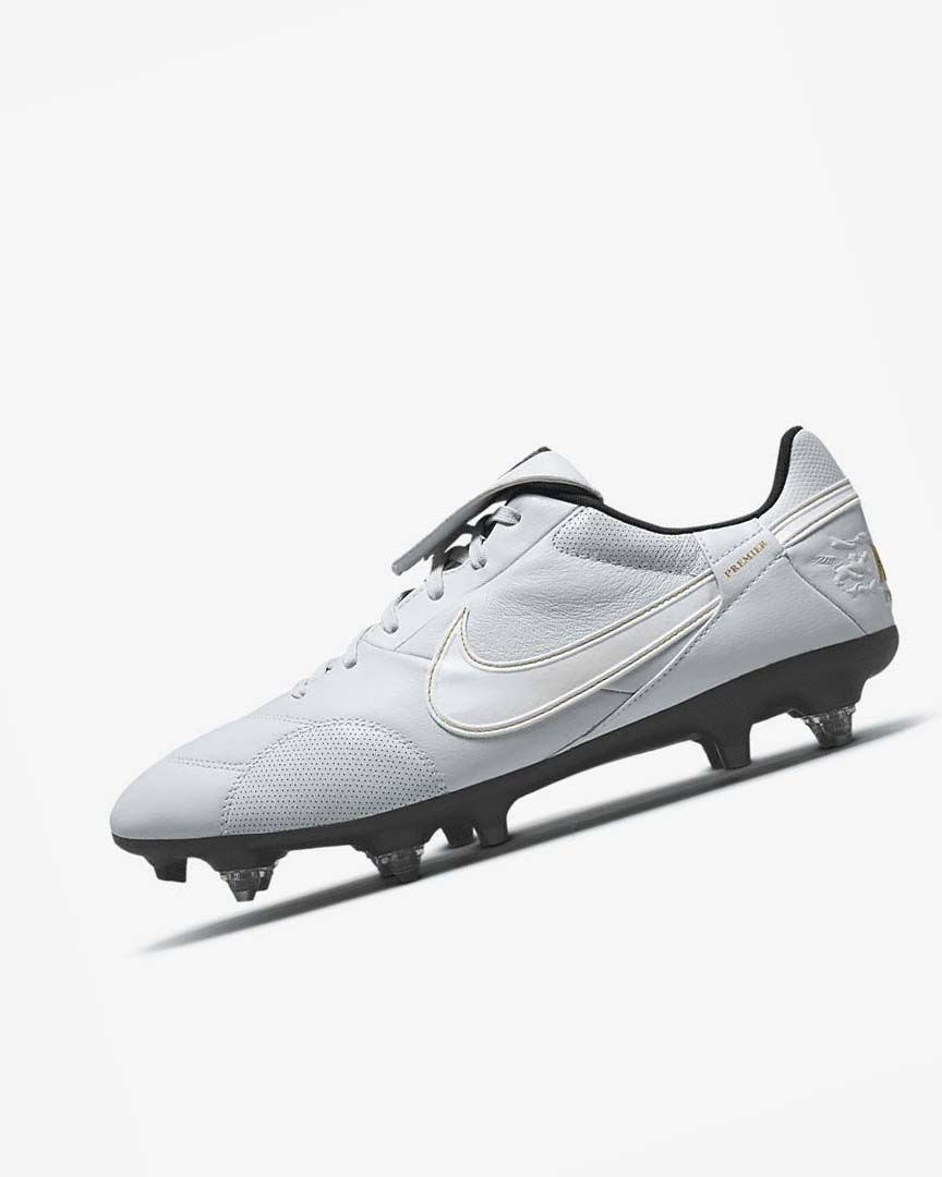 Botas de Futbol Nike The Premier 3 SG-PRO Anti-Clog Traction Hombre Plateadas Negras Metal Doradas Blancas | AR5498