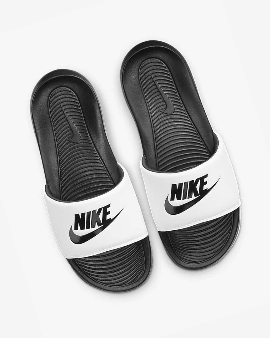 Sandalias de Diapositivas Nike Victori One Hombre Negras Blancas | AR2610