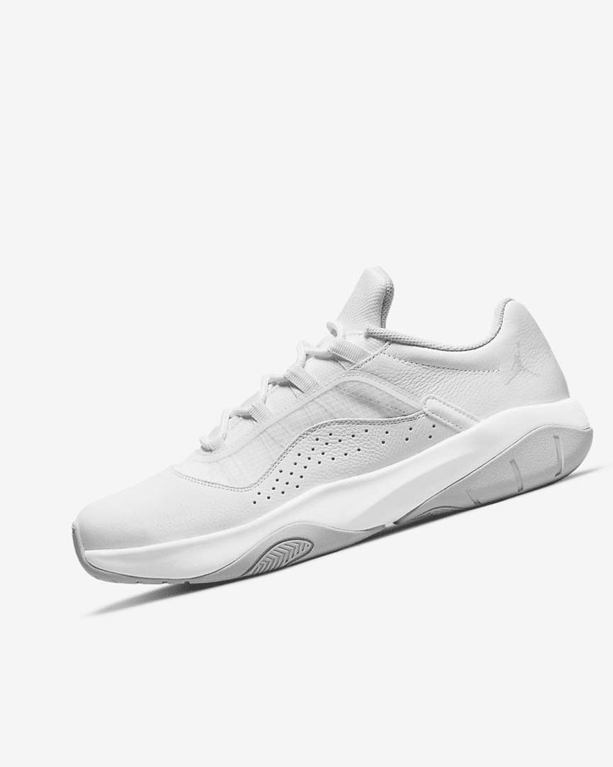 Zapatillas Baloncesto Nike Air Jordan 11 CMFT Low Hombre Blancas Plateadas | AR4735