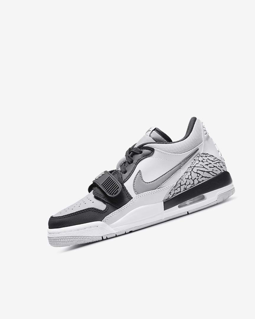 Zapatillas Baloncesto Nike Air Jordan Legacy 312 Low Niño Blancas Gris Negras | AR5185