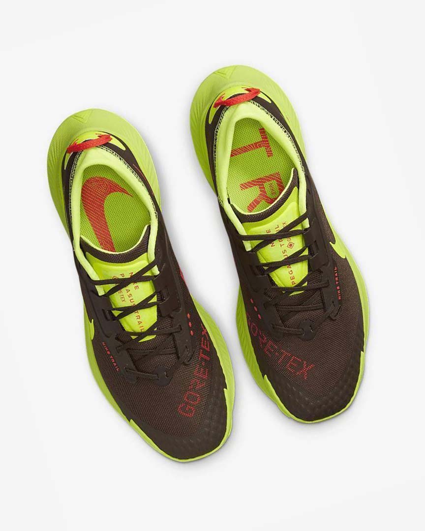 Zapatillas De Trail Running Nike Pegasus Trail 3 GORE-TEX Hombre Chocolate Oscuro Rojas Claro | AR2838