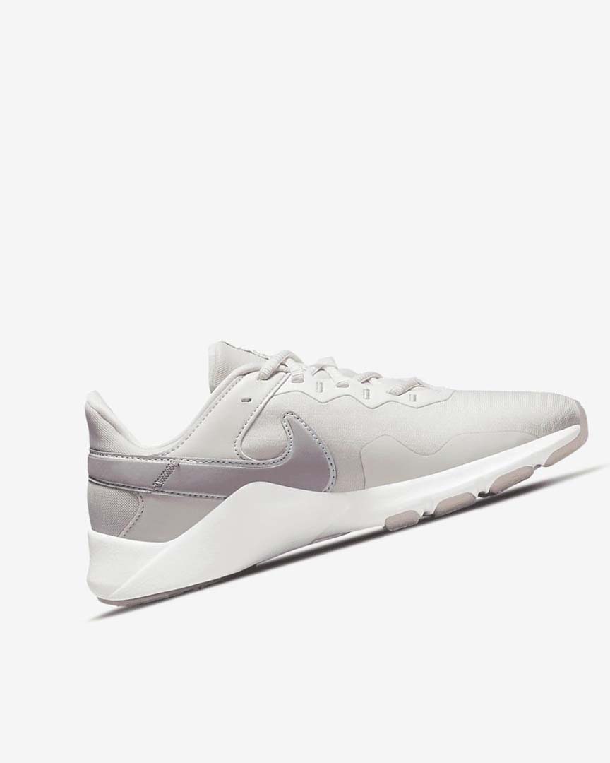 Zapatillas Deportivos Nike Legend Essential 2 Premium Mujer Gris Blancas Metal | AR2375