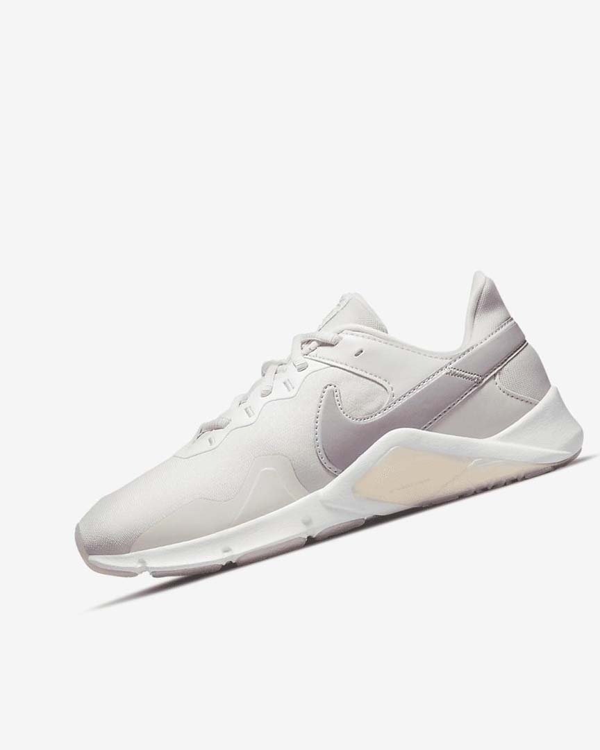 Zapatillas Deportivos Nike Legend Essential 2 Premium Mujer Gris Blancas Metal | AR2375