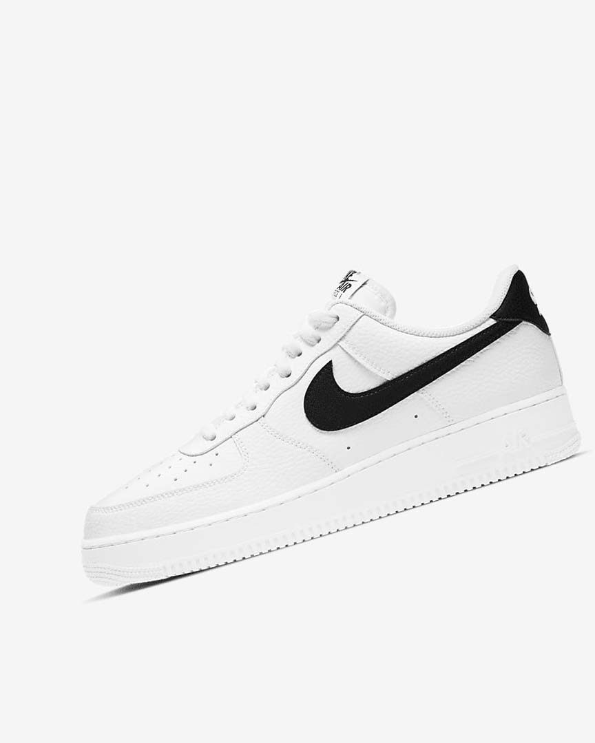 Zapatillas Nike Air Force 1 \'07 Hombre Blancas Negras | AR5295