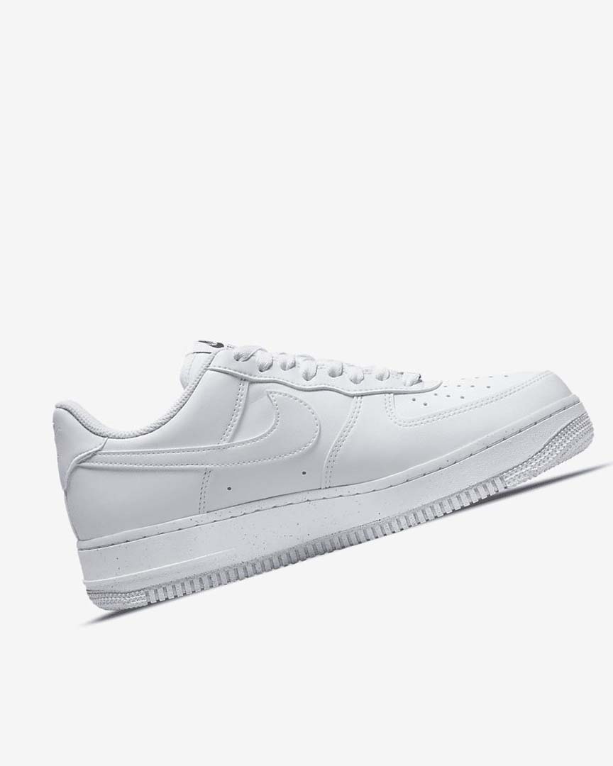 Zapatillas Nike Air Force 1 '07 Next Nature Mujer Blancas Negras Metal Plateadas Blancas | AR2881