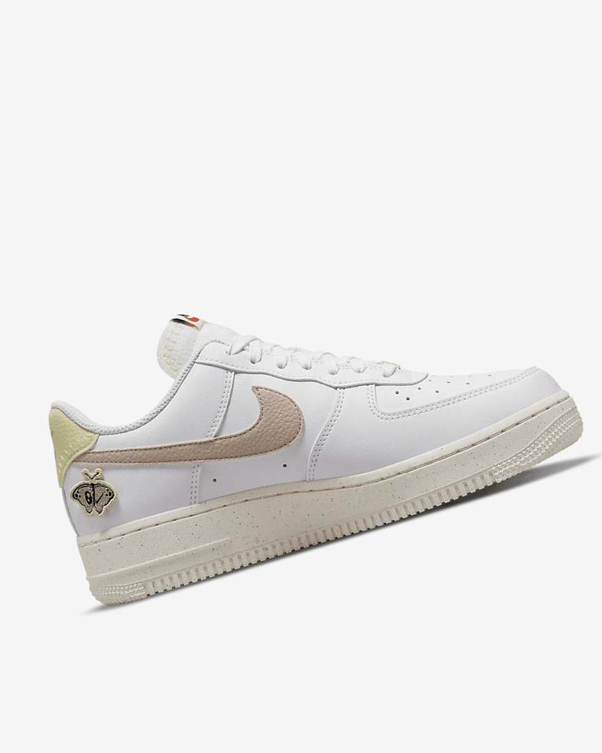 Zapatillas Nike Air Force 1 '07 SE Mujer Blancas Azules Rosas | AR2502