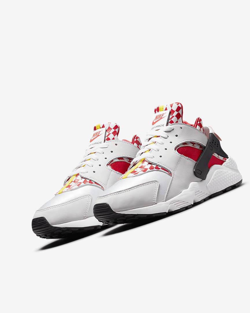 Zapatillas Nike Air Huarache Premium Liverpool F.C. Hombre Blancas Amarillo Rojas | AR2983