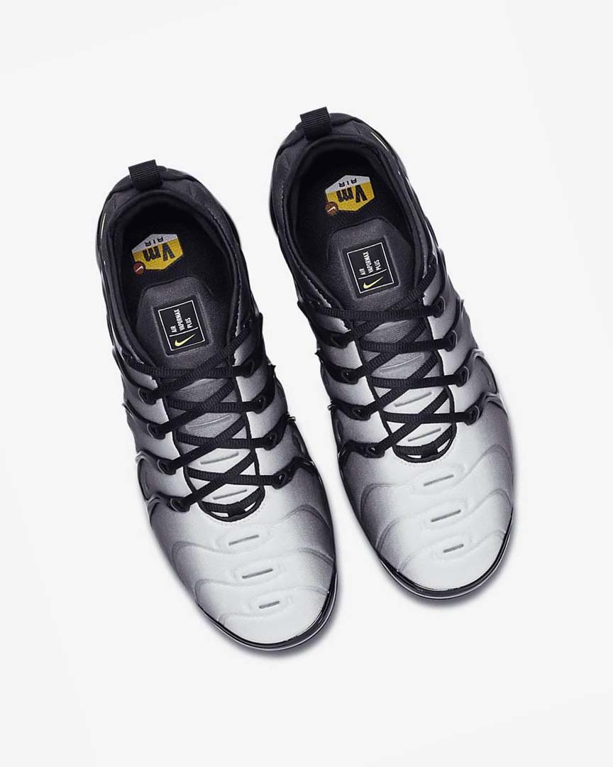 Zapatillas Nike Air VaporMax Plus Hombre Negras Blancas | AR5074