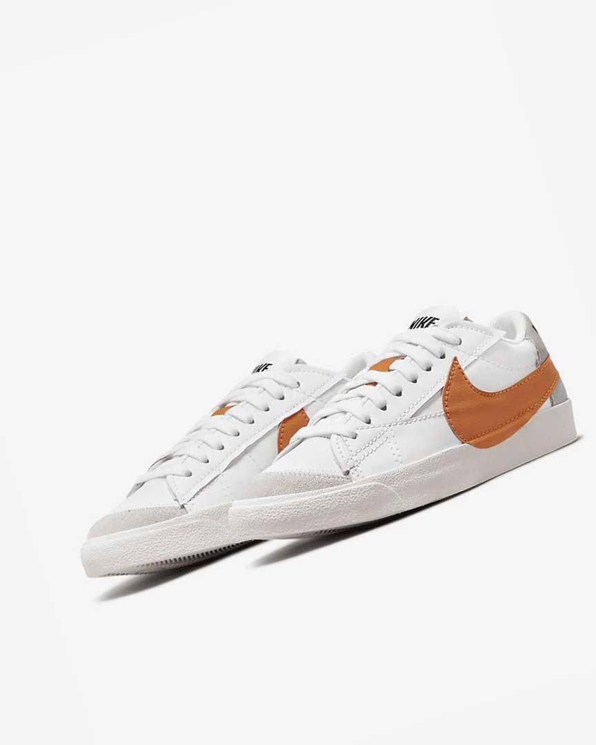 Zapatillas Nike Blazer Low '77 Jumbo Hombre Blancas Gris Naranjas | AR2625