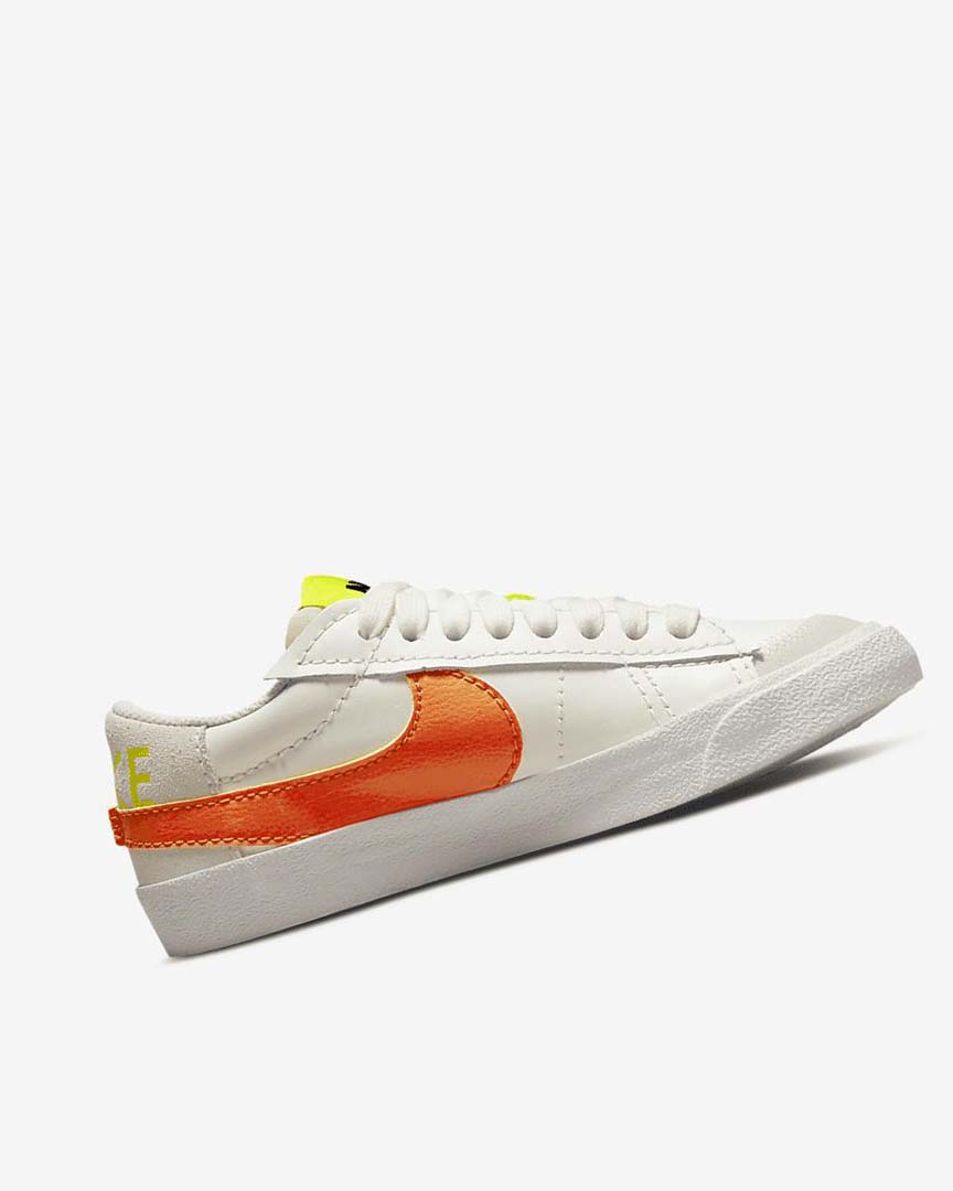 Zapatillas Nike Blazer Low '77 Jumbo Mujer Verde Naranjas | AR2911