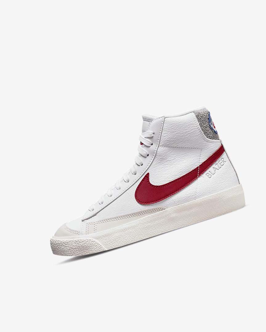 Zapatillas Nike Blazer Mid \'77 Niña Blancas Gris Claro Rojas | AR3226