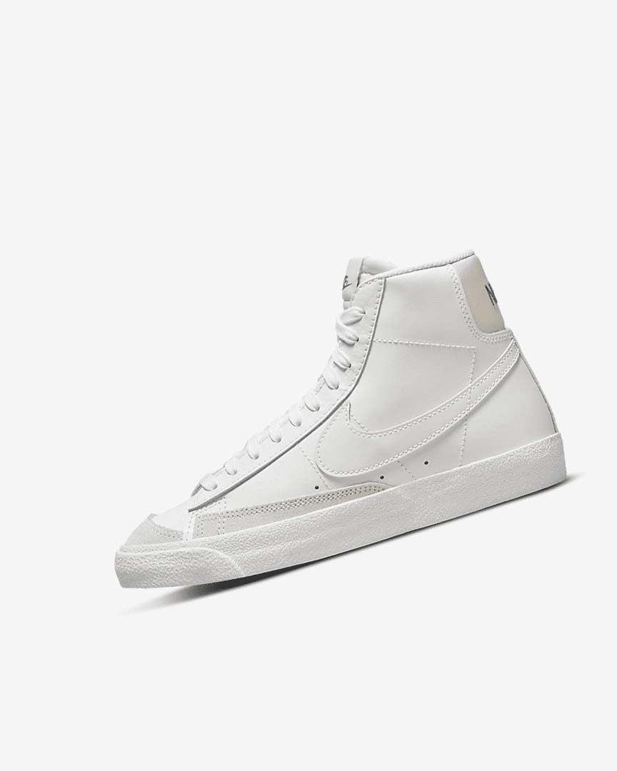 Zapatillas Nike Blazer Mid \'77 Niña Blancas Marrones Claro Blancas | AR5606