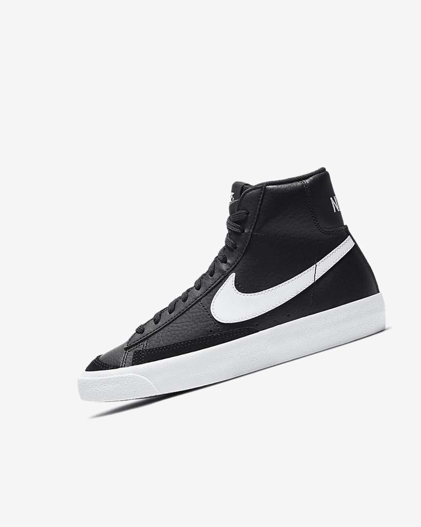 Zapatillas Nike Blazer Mid \'77 Niña Negras Blancas Naranjas | AR5144