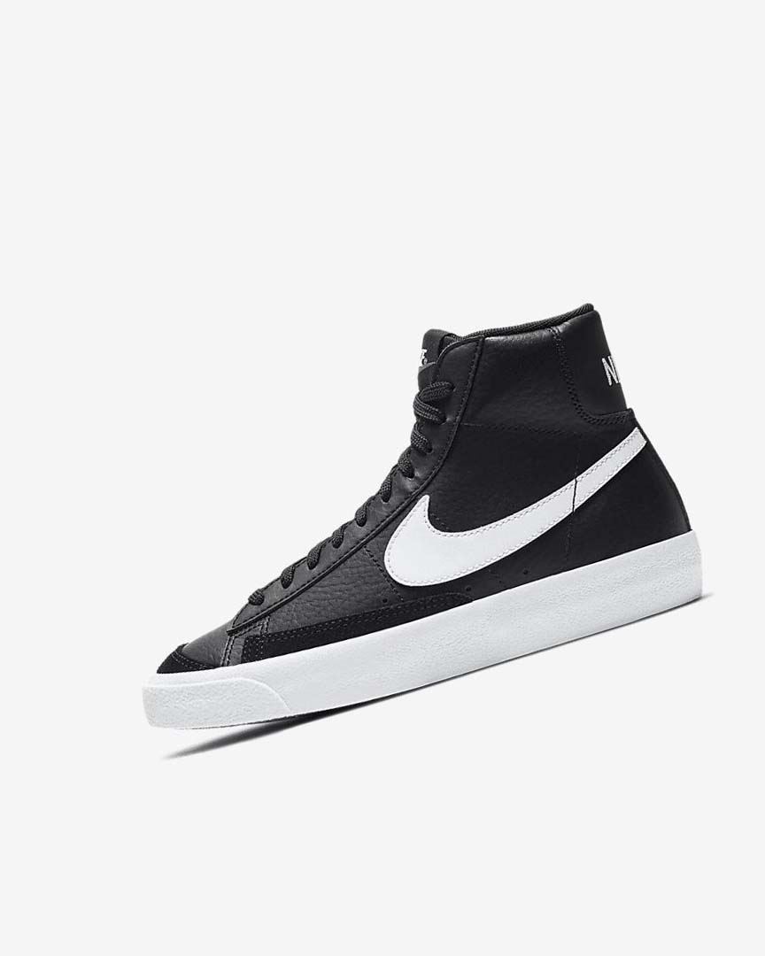 Zapatillas Nike Blazer Mid \'77 Niño Negras Blancas Naranjas | AR2920