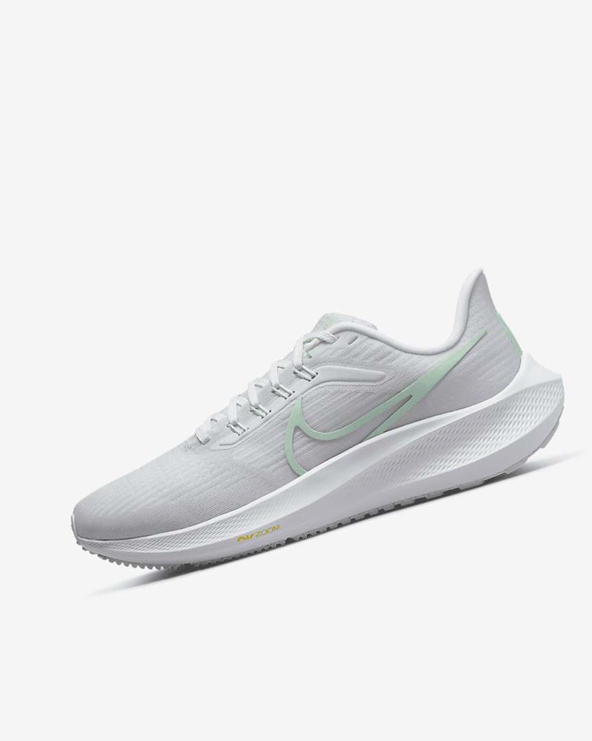 Zapatillas Running Nike Air Zoom Pegasus 39 Mujer Blancas Plateadas Verde Verde Menta | AR5473