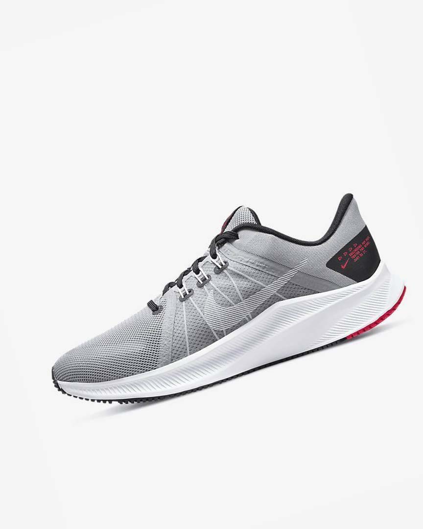 Zapatillas Running Nike Quest 4 Hombre Gris Claro Negras Rojas Blancas | AR3280