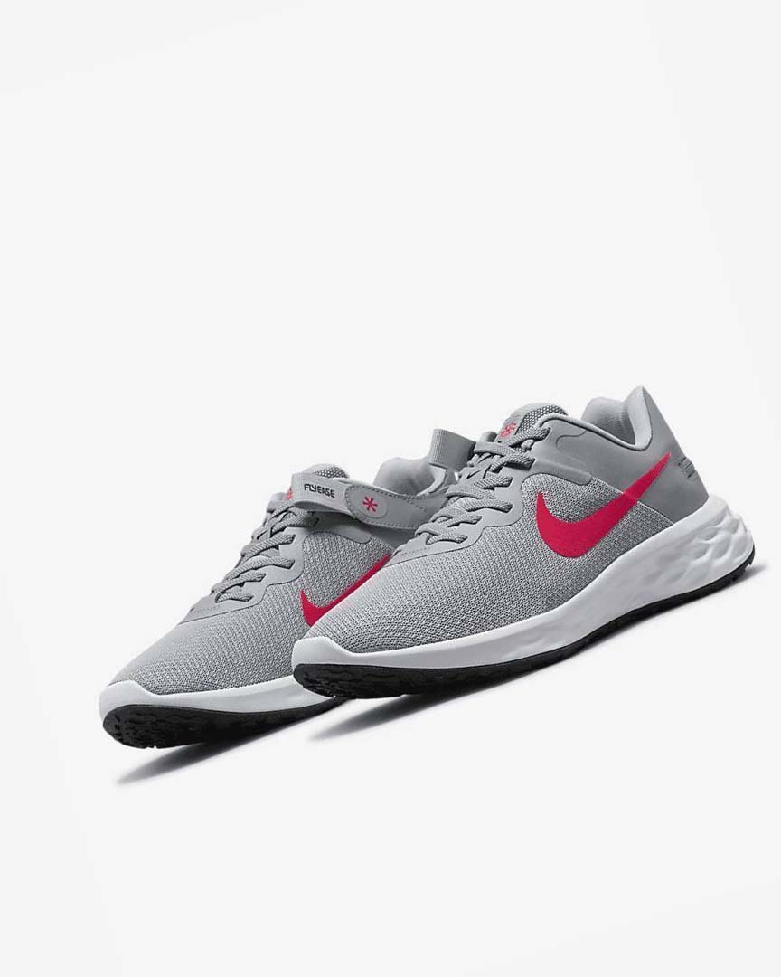 Zapatillas Running Nike Revolution 6 FlyEase Next Nature Hombre Gris Claro Gris Gris Oscuro Rojas | AR4639