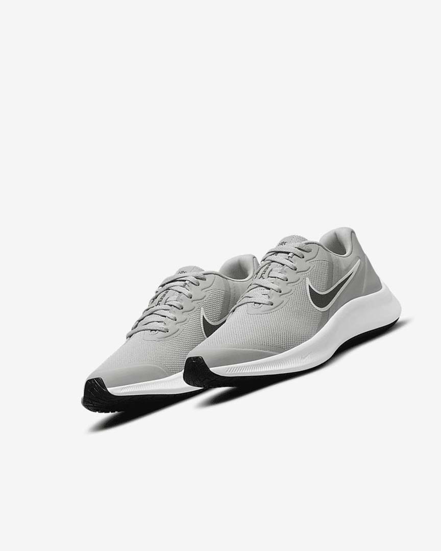 Zapatillas Running Nike Star Runner 3 Niño Gris Claro Gris Negras | AR1196