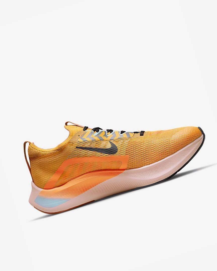 Zapatillas Running Nike Zoom Fly 4 Hombre Doradas Naranjas Negras | AR2857