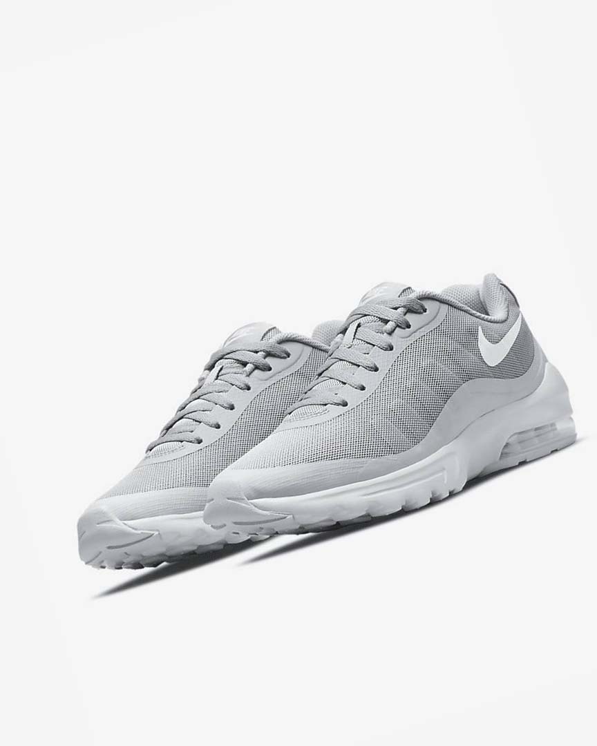 Zapatos Casuales Nike Air Max Invigor Hombre Gris Blancas | AR1191