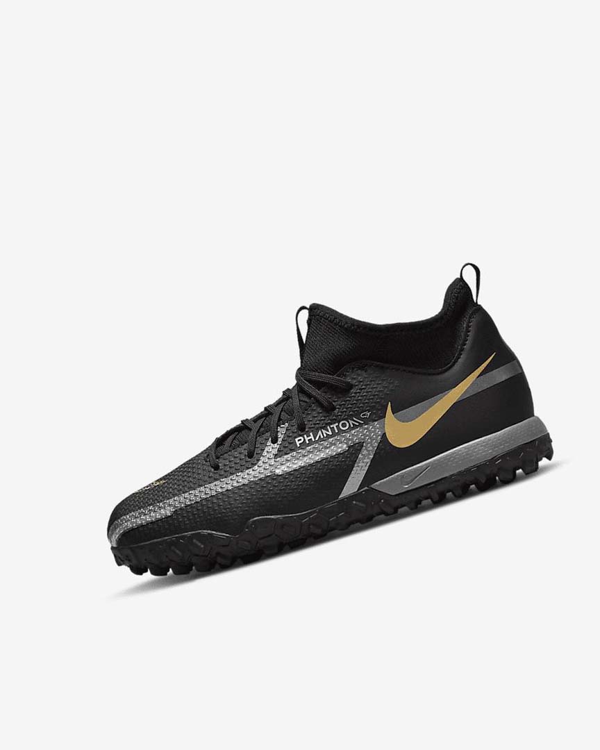 Zapatos De Fútbol Nike Jr. Phantom GT2 Academy Dynamic Fit TF Niño Negras Metal Doradas Gris Oscuro Metal Gris Oscuro | AR2734