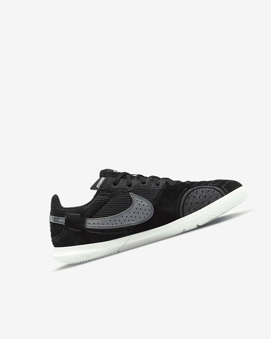 Zapatos De Fútbol Nike Jr. Streetgato Niña Negras Blancas | AR4605