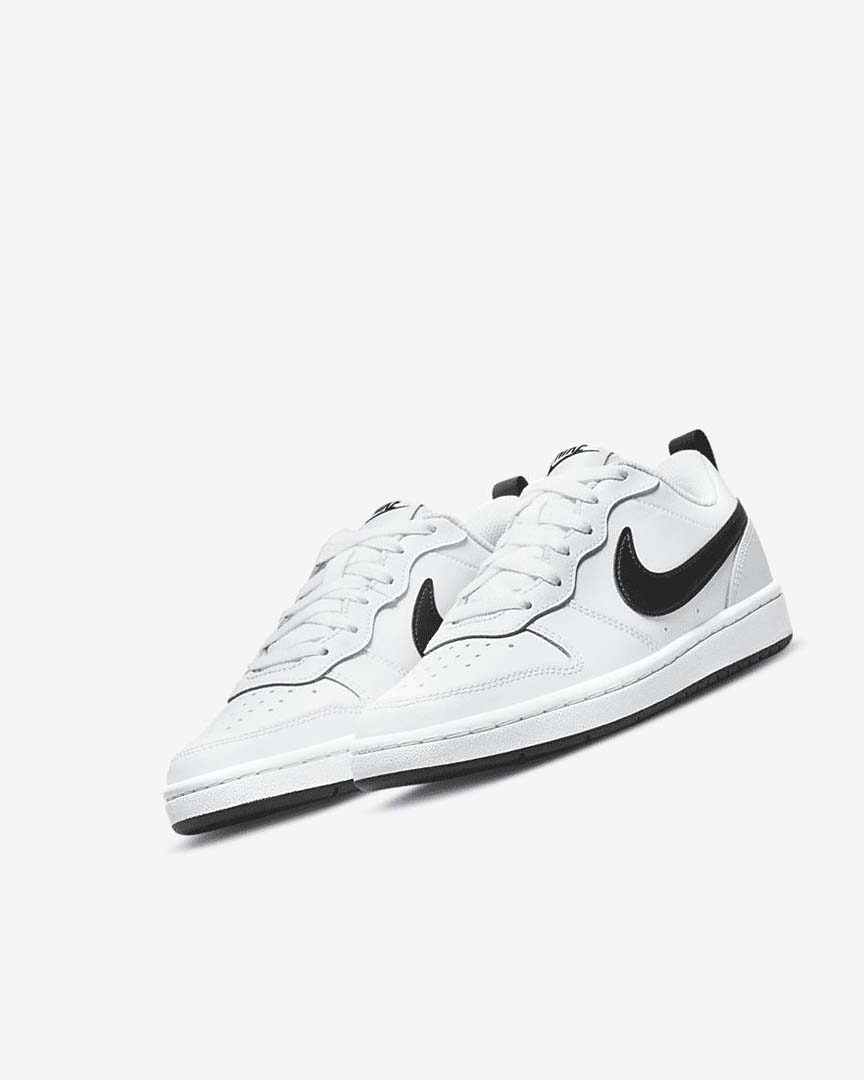 Zapatos Nike Court Borough Low 2 Niño Blancas Negras | AR4600