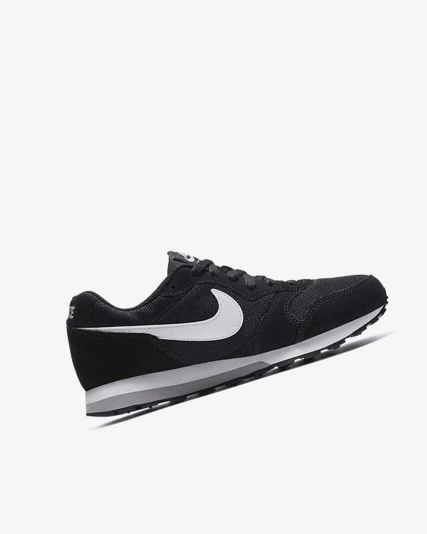 Zapatos Nike MD Runner 2 Niño Negras Gris Blancas | AR4935