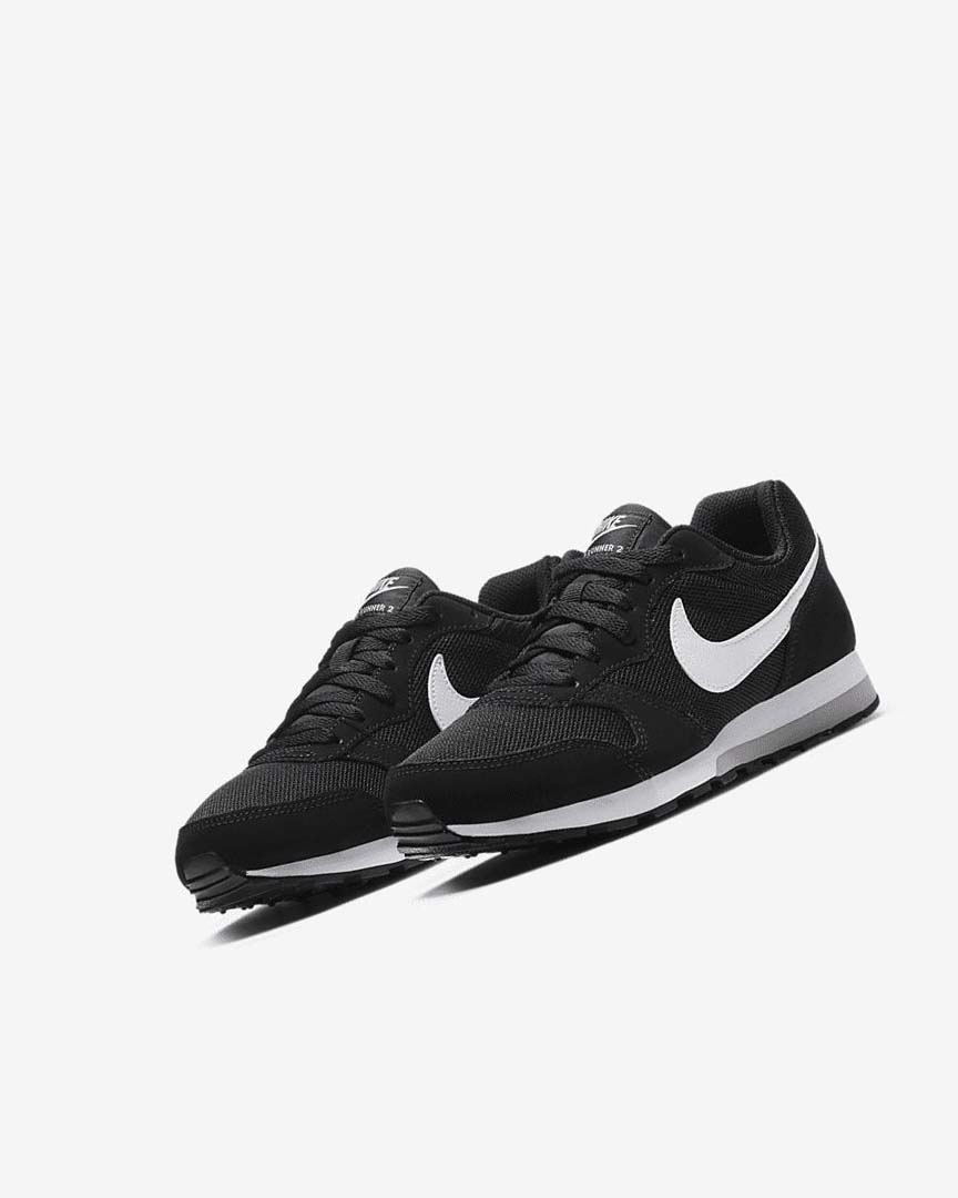 Zapatos Nike MD Runner 2 Niño Negras Gris Blancas | AR4935