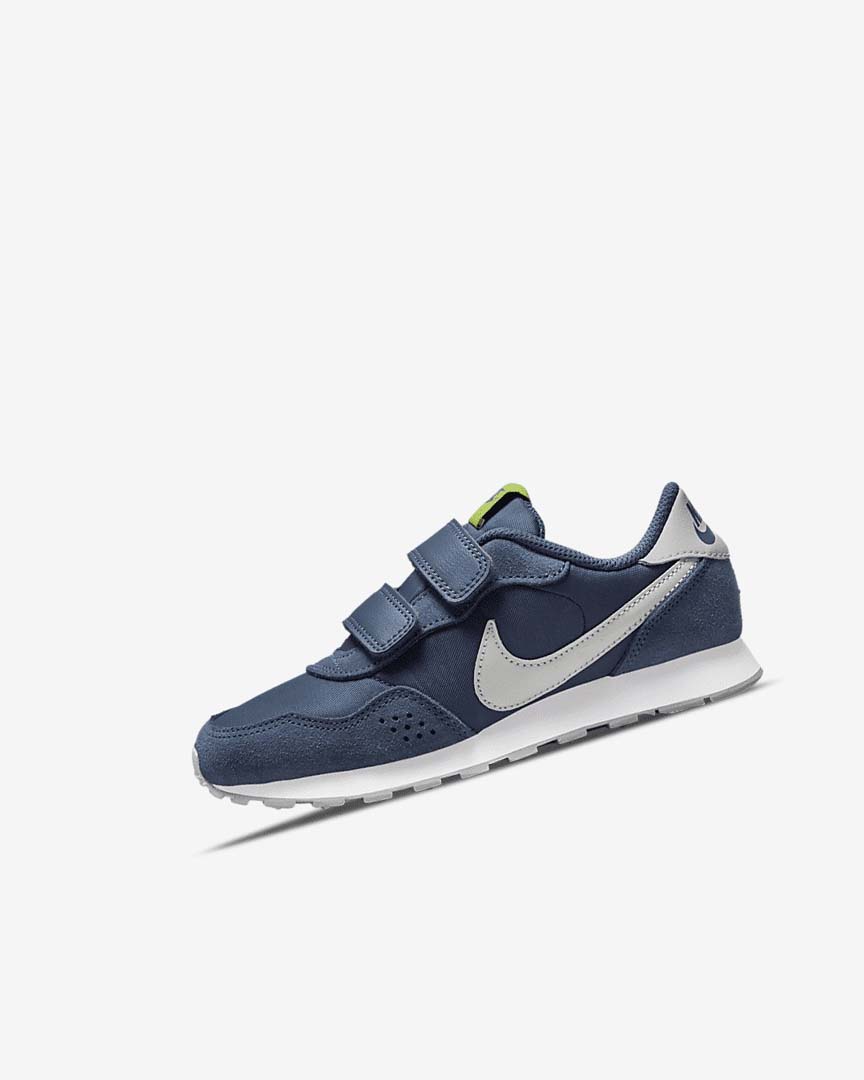 Zapatos Nike MD Valiant Niña Azul Marino Verde Gris | AR2748