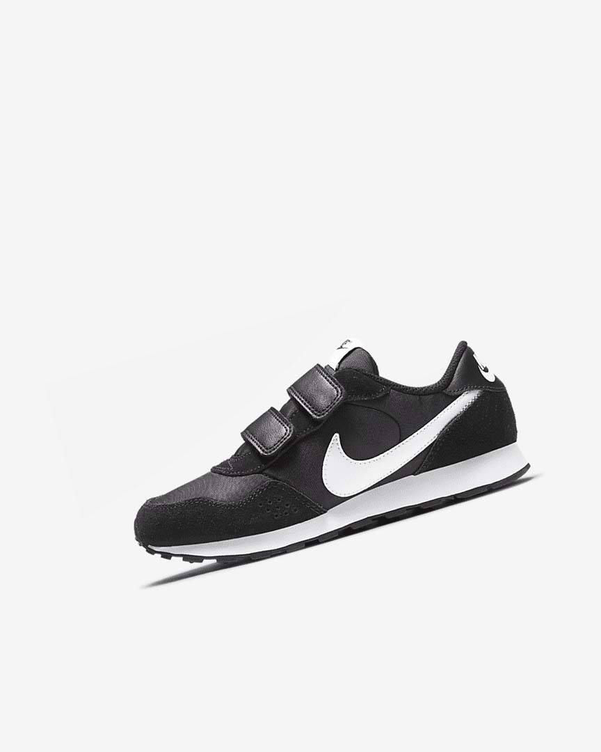 Zapatos Nike MD Valiant Niña Negras Blancas | AR5459