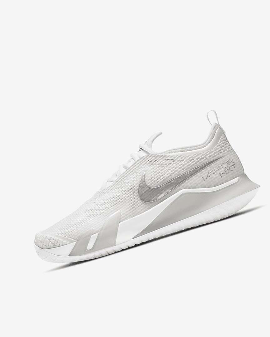 Zapatos de Tenis Nike Court React Vapor NXT Mujer Blancas Gris Metal Plateadas | AR4616