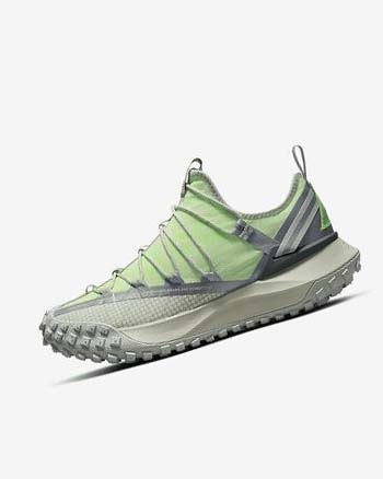 Zapatillas Nike ACG Mountain Fly Low Mujer Verde Gris | AR2814