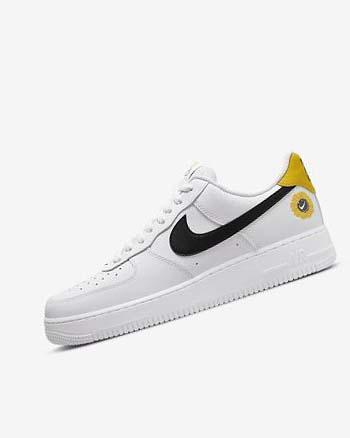 Zapatillas Nike Air Force 1 '07 LV8 Hombre Blancas Amarillo Negras | AR2427