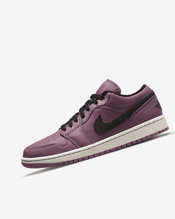 Zapatillas Nike Air Jordan 1 Low SE Mujer Beige Claro Negras | AR2537