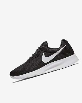 Zapatillas Nike Tanjun Mujer Negras Blancas | AR2743